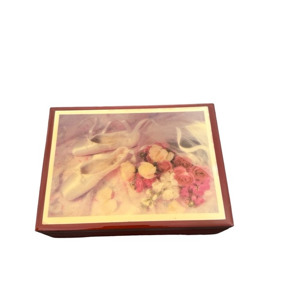 Vtg 80s Reuge Wooden Floral Swiss Musical Movement Jewelry Box Plays MEMORY 9” - Picture 4 of 12